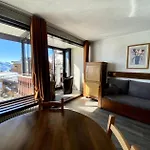 Glaciers - Location: Pour 4 Personnes Avec Balcon Ensoleille, Quartier Jeune Et Anime Mae-9077 Apartment Val Thorens