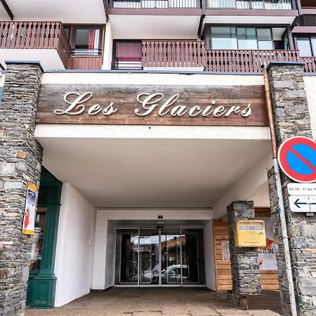 Glaciers - Location: Pour 4 Personnes Avec Balcon Ensoleille, Quartier Jeune Et Anime Mae-9077 *