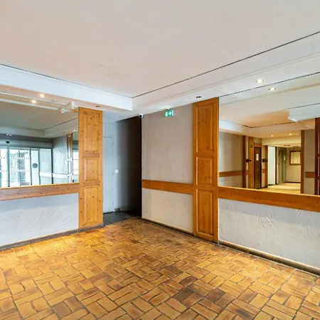 Résidence Glaciers - Location: Pour 4 Personnes Avec Balcon Ensoleillé, Quartier Jeune Et Animé Mae-9077 *